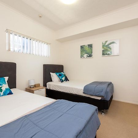 On The Beach Resort Bribie Island Woorim Kültér fotó