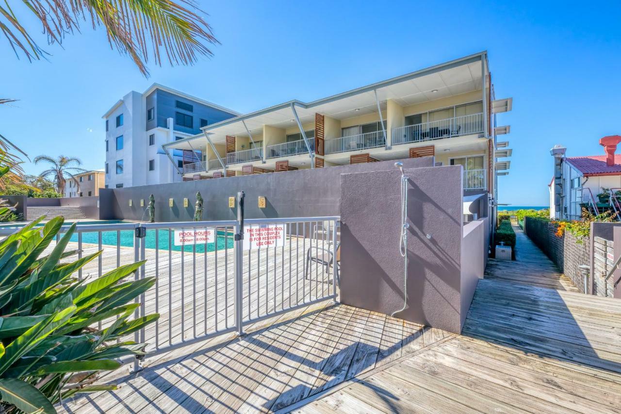 On The Beach Resort Bribie Island Woorim Kültér fotó