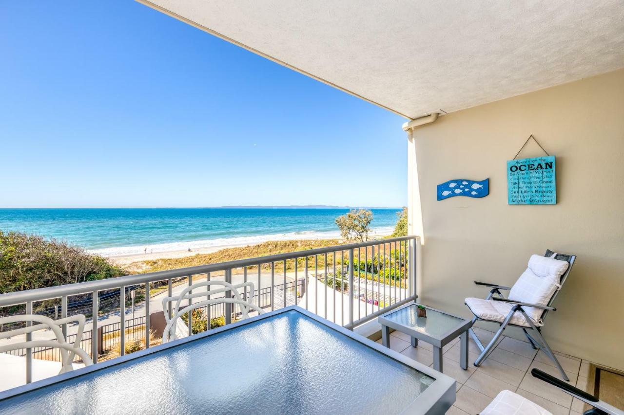 On The Beach Resort Bribie Island Woorim Kültér fotó