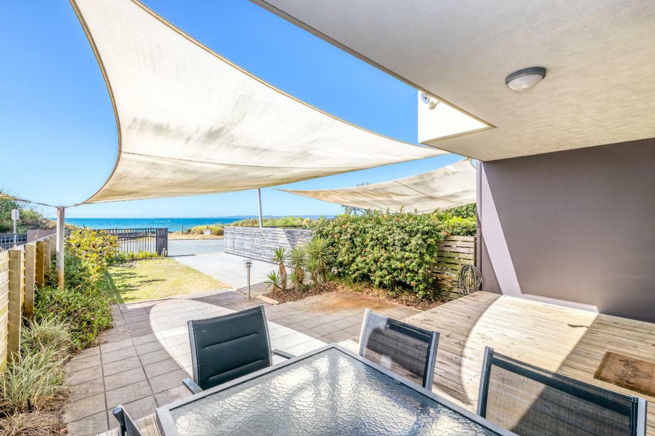 On The Beach Resort Bribie Island Woorim Kültér fotó