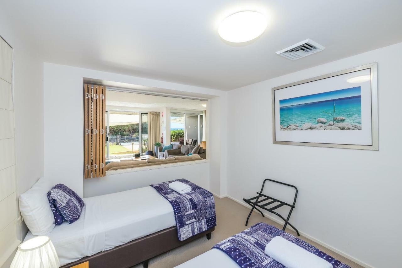 On The Beach Resort Bribie Island Woorim Kültér fotó